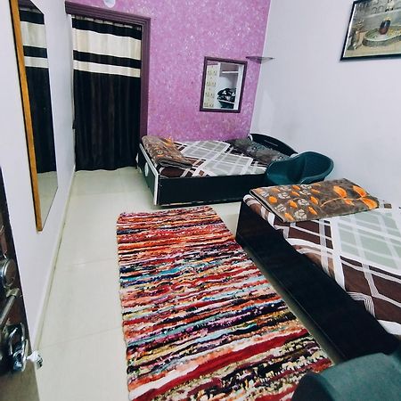 Kalpeshwar Homestay Ujjain Luaran gambar