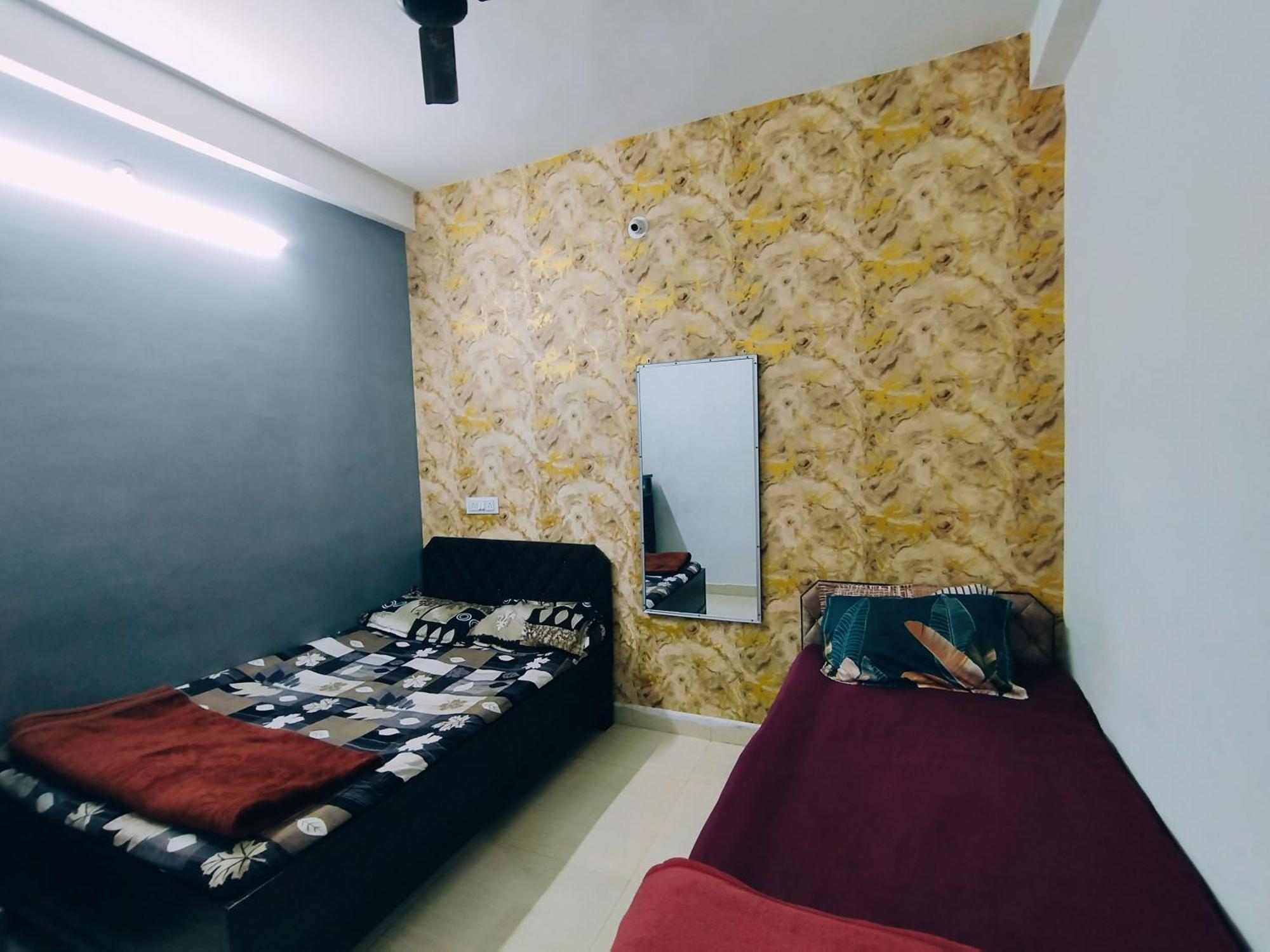 Kalpeshwar Homestay Ujjain Bilik gambar